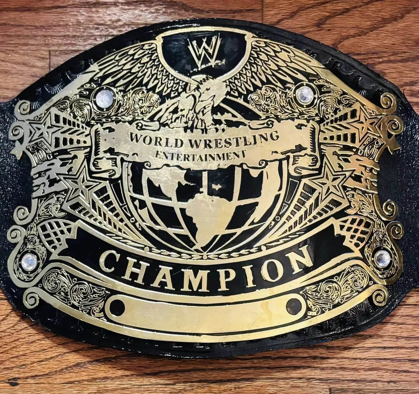 World Wrestling Heavyweight Championship belt