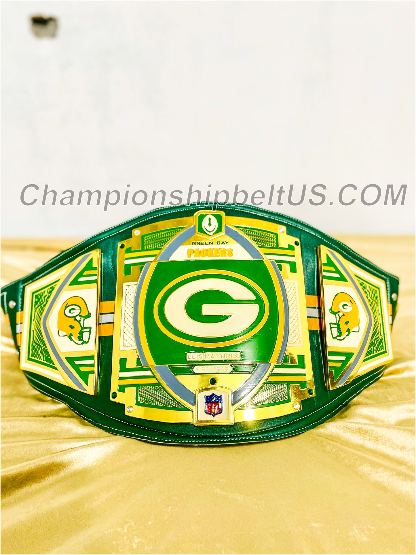 Green Bay Packers Legacy Replica Wrestling Title Belt