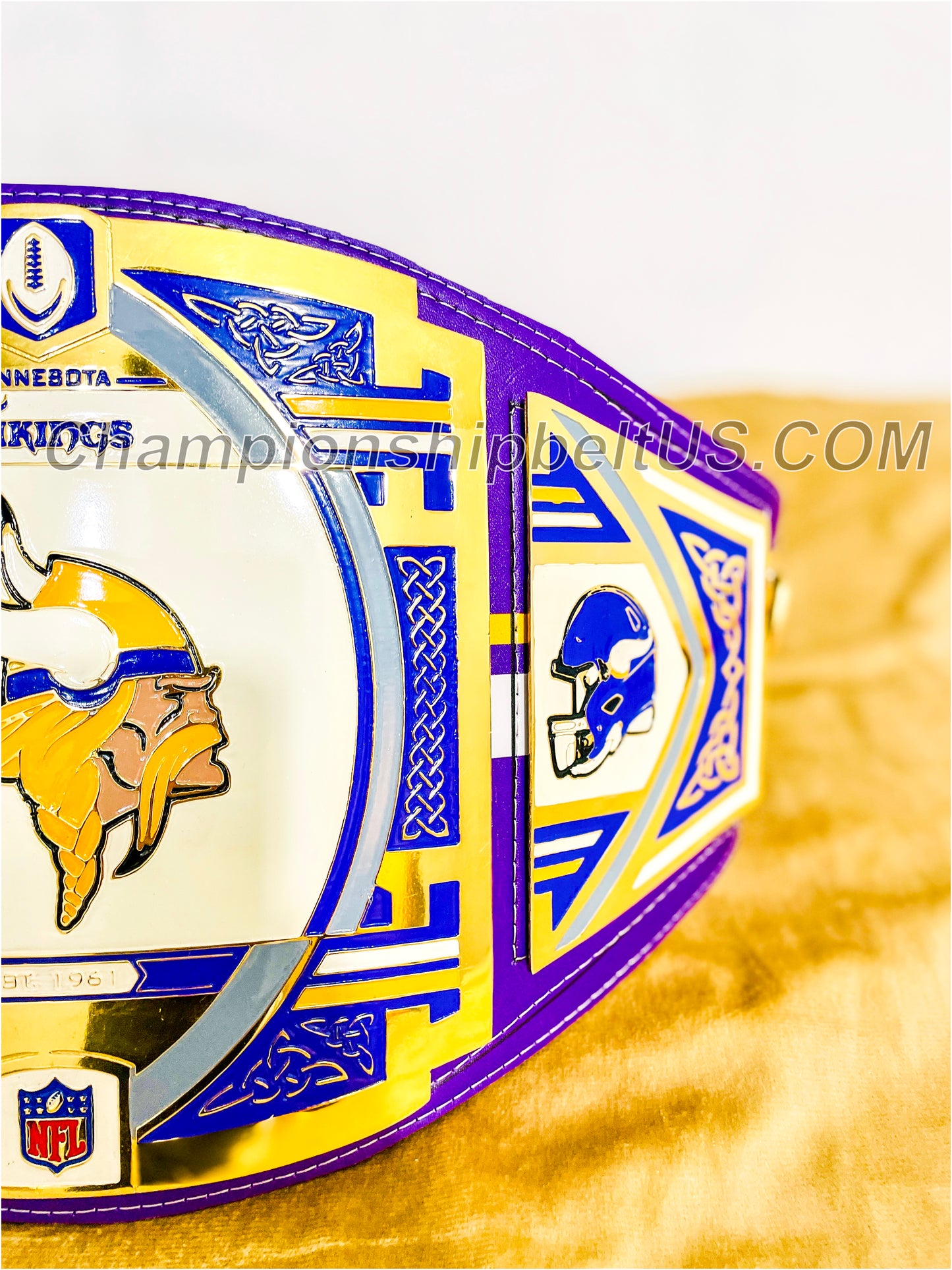 Minnesota Vikings Legacy Replica Wrestling Title Belt